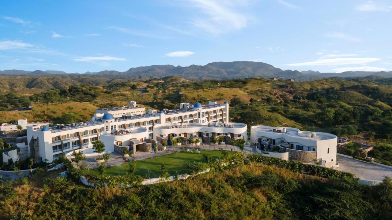 Ramee Royal Resort & Spa - Удайпур Экстерьер фото